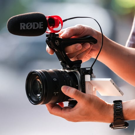 ソニー VLOGCAM ZV-E10 II 用フルカメラケージ (TA-T69-FCC-B) Full Camera Cage for Sony ZV-E10 II