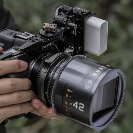 Tilta Adjustable Accessory Mounting Plate (TA-AMP-B) アジャスタブル アクセサリーマウンティングプレート
