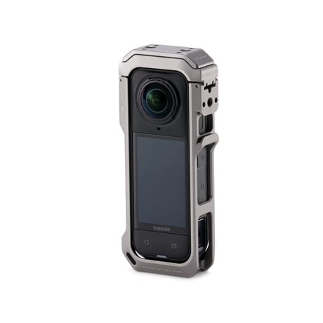 Insta360 X5用フルカメラケージ - Titanium Gray (TA-T90-FCC-TG)