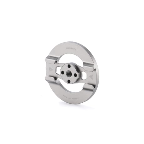 Tilta Universal Magnetic Mounting Bracket (1/4″-20) – Titanium Gray (TA-UMM-1420-TG)