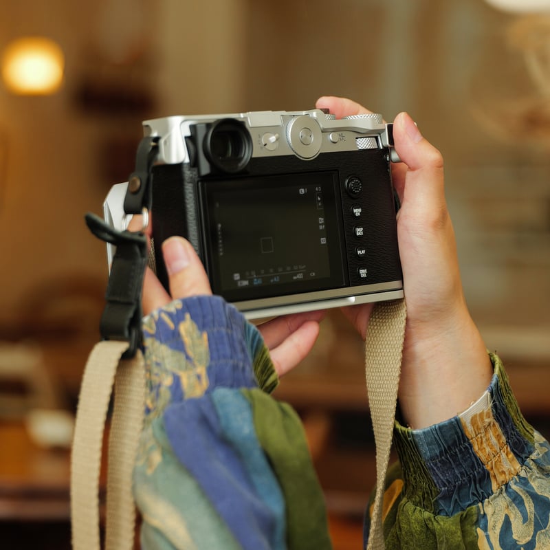 富士フイルム GFX100RF用ホットシューサムブラケット Hot Shoe Thumb Br