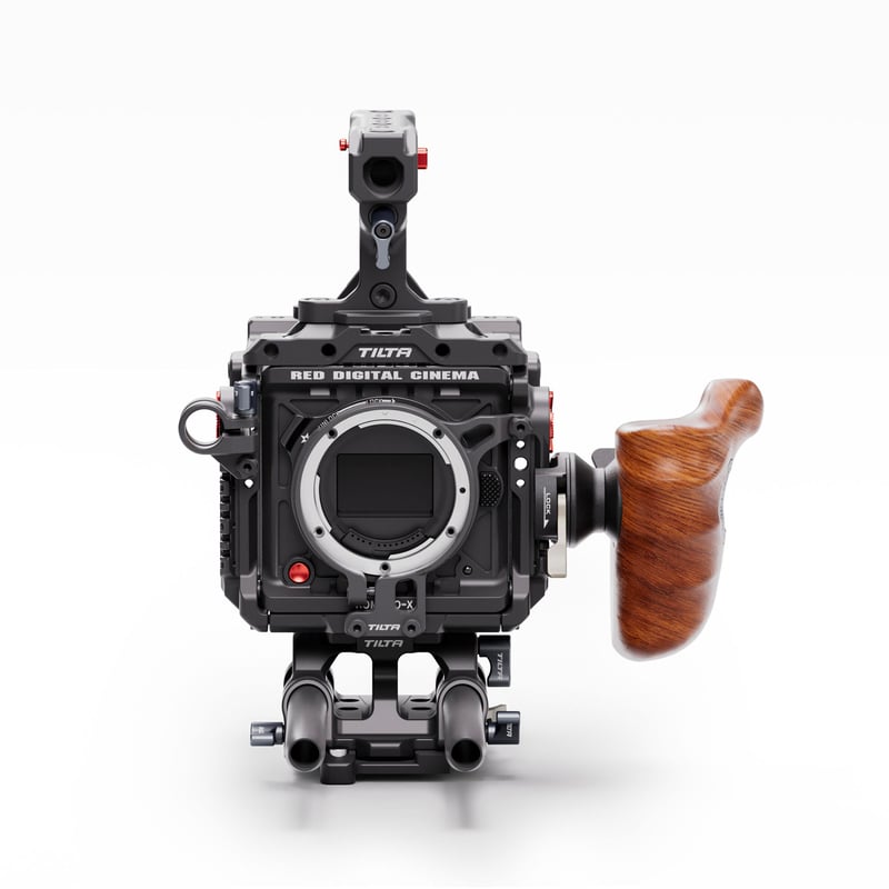 RED KOMODO 6K ビデオカメラ本体➕付属品(写真掲載) RED KOMODO 6K ビデオカメラ本体➕付属品(写真掲載)