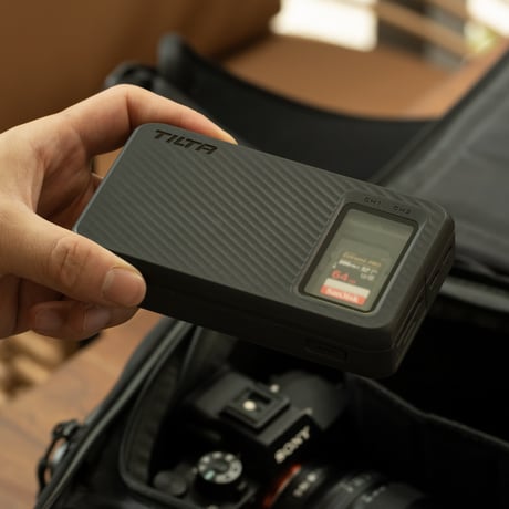 TILTA NP-FZ100用 オールインワン充電ハブ (TBC-ARC-FZ100-B)