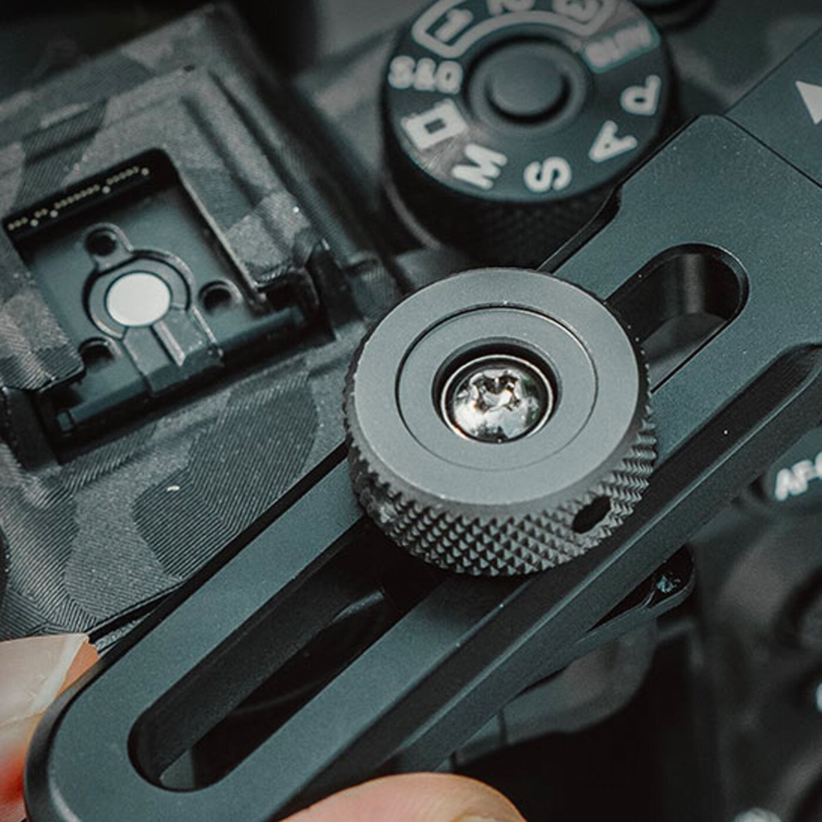 Top Camera Support Bracket for RS 2 (TGA-TSB) | Top Camera Support Bracket for RS 2 (TGA-TSB) |