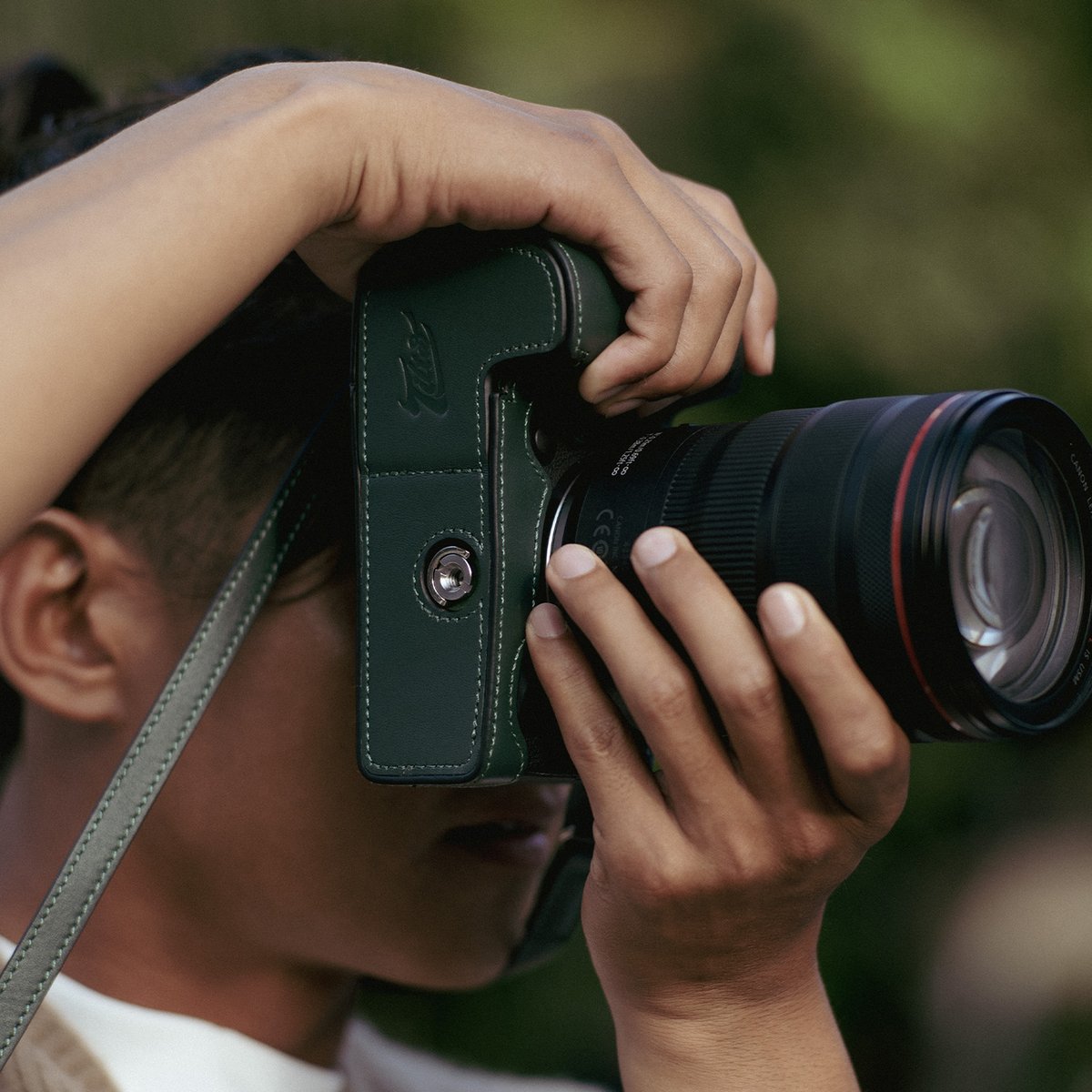 Canon　牛革カバー付きカメラ Canon牛革カバー付きカメラ