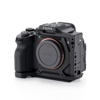 ソニー α7 V用ハーフカメラケージ (TA-T100-HCC)　[α7V, α7IV, α7R V対応]