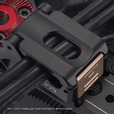 Tilta Universal Cable Clamp (TA-UCC-B/TA-UCC-P-B) ユニバーサルケーブルクランプ