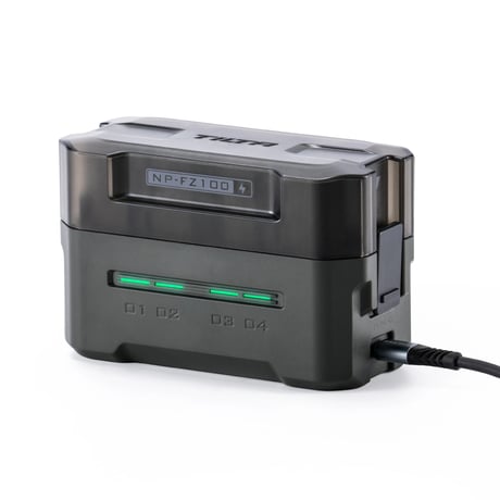 NP-FZ100用ポータブル4連充電器 Tilta Portable Charging Station for NP-FZ100 (4 Channel) – Green (TBC-FZ100-GN)