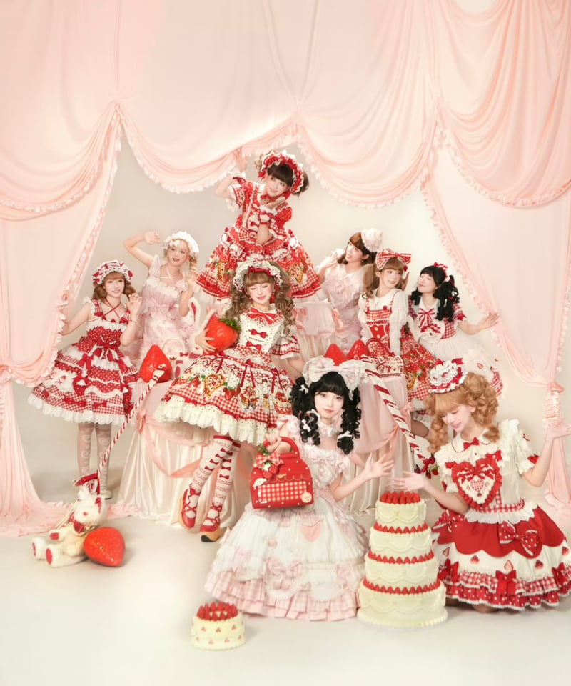 ショートケーキ図鑑」メイドワンピース＆ジャンパースカート（赤