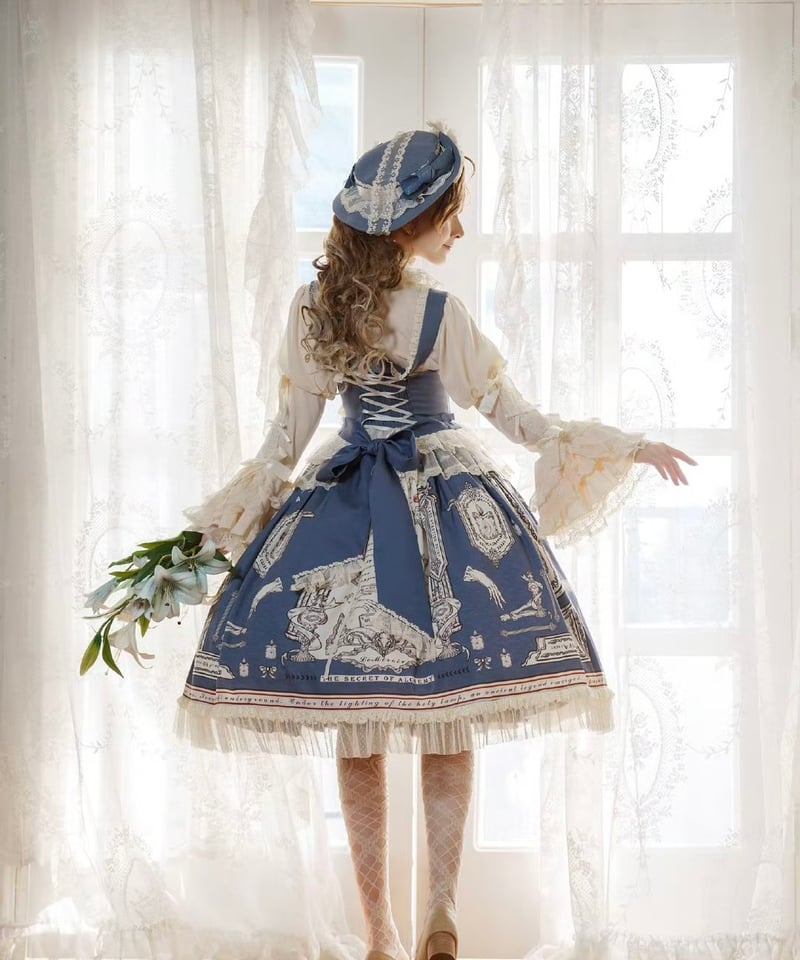 骨図鑑」 コルセットジャンパースカート 【2/27まで】送料無料