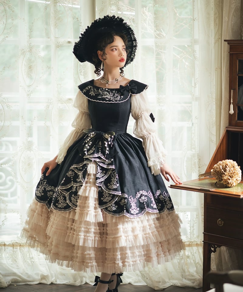 刺繍鈴蘭」刺繍ジャンパースカート 【2/26まで】送料無料！ | GIRLISM