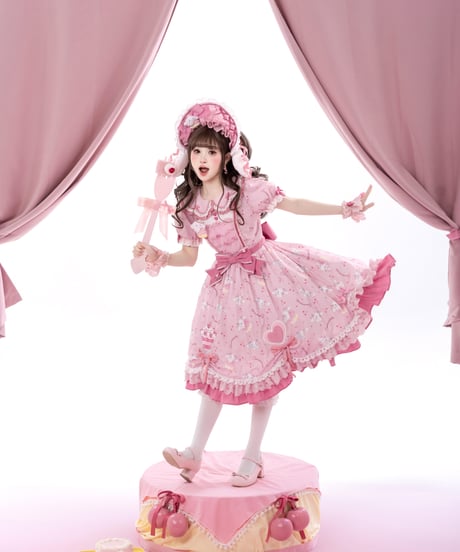 「花箱×サンリオ シナモロール」Cherryワンピース【7/20まで】ロリータ