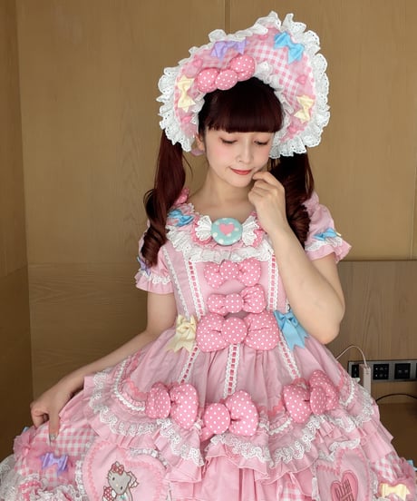 「花箱×サンリオ ハローキティ（ピンク）」Candyドレス 【7/20まで】ロリータ