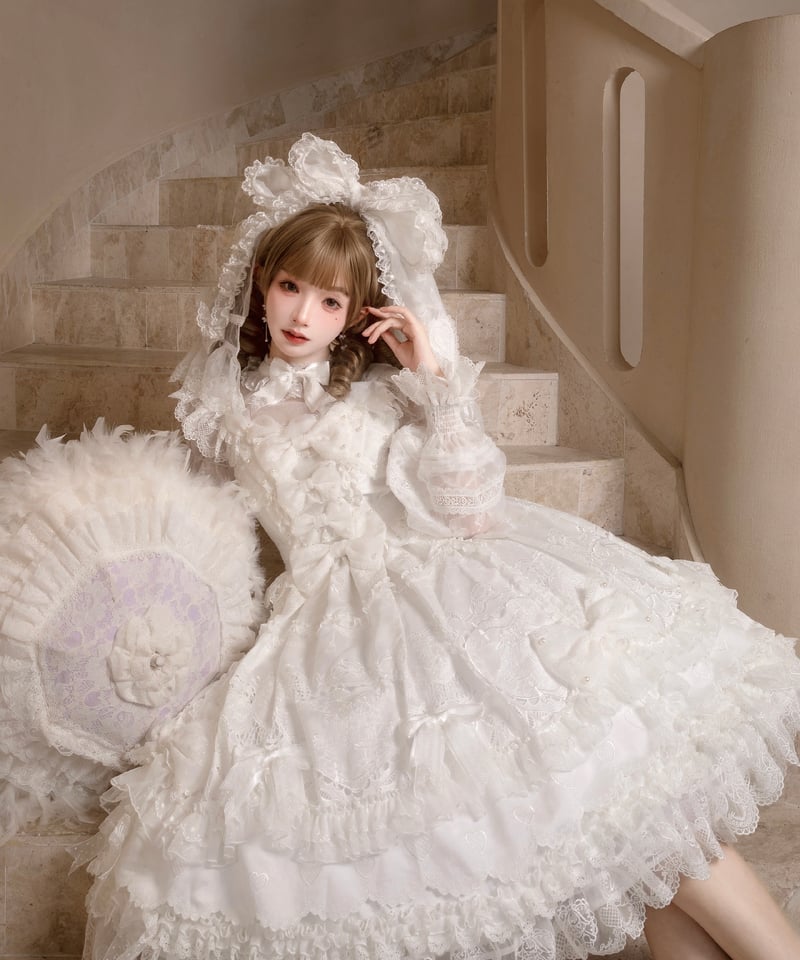 Antique Doll 刺繍レースのジャンパースカート Antique Doll 刺繍レースのジャンパースカート Antique Doll 刺繍