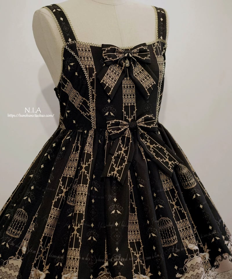 カラスと少年」ジャンパースカート 【2/27まで】送料無料！ | GIRLISM