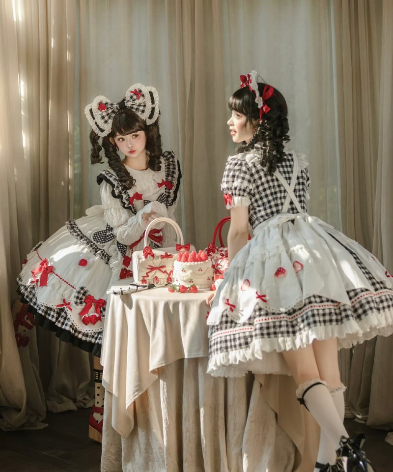 ショートケーキ図鑑」メイドワンピース＆ジャンパースカート（黒