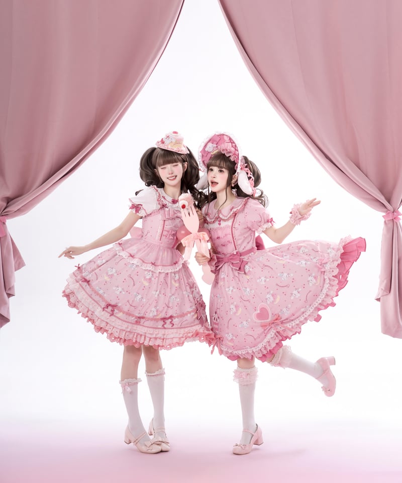 花箱×サンリオ シナモロール」Cherryジャンパースカート【7/20まで