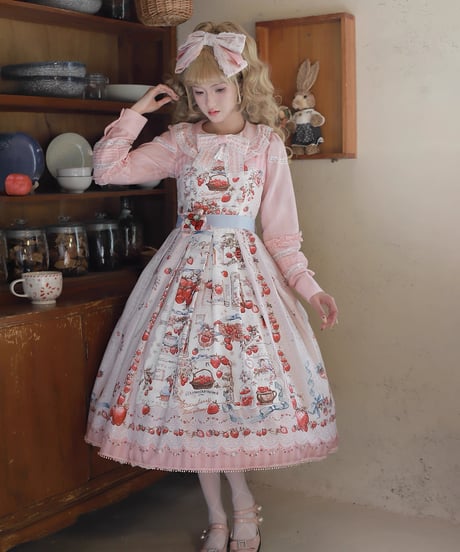 「Strawberry Manor」ロングジャンパースカート【12/16まで】送料無料！