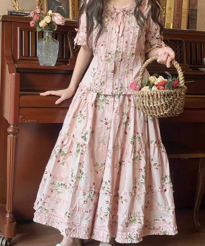 ピンク苺」トップス・スカート・ワンピース 【8/11まで】送料無料