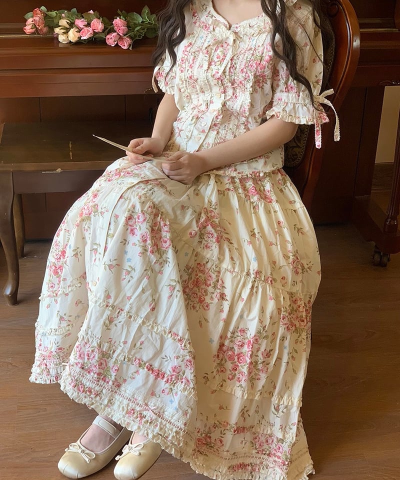 ローズブーケ」トップス・スカート・ワンピース 【8/11まで】送料無料