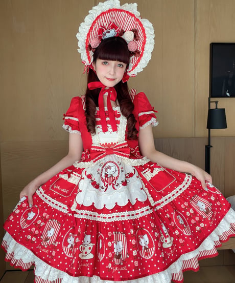「花箱×サンリオ ハローキティ（レッド）」Appleワンピース【7/20まで】ロリータ