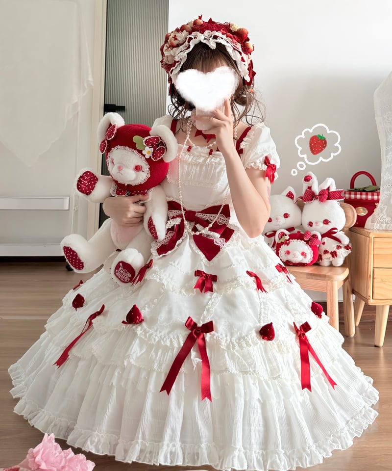 【いちご出品】ケーキ柄ロリータワンピース 新品未使用 可愛い苺柄 ロリータワンピース JSK 甘ロリデザイン