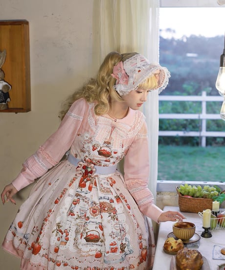 「Strawberry Manor」ショートジャンパースカート【12/16まで】送料無料！
