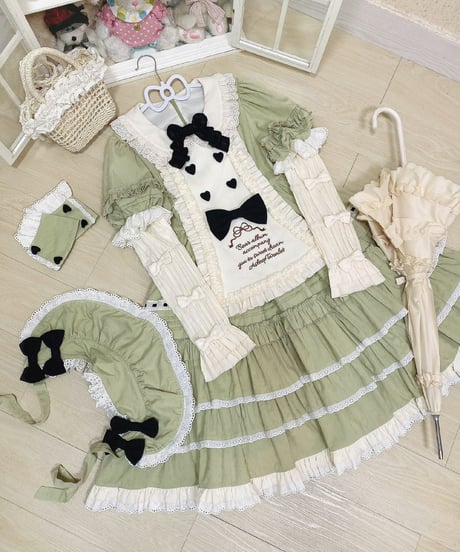 「くまちゃんの絵本」ワンピース 【2/27まで】送料無料！