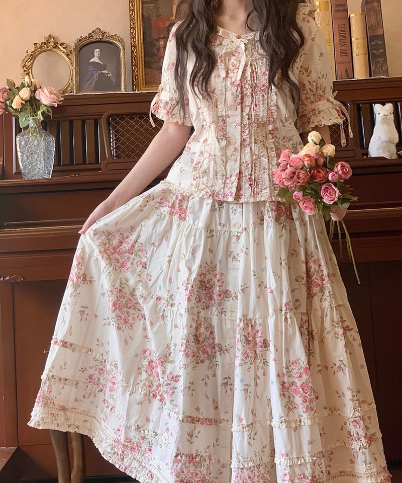 ローズブーケ」トップス・スカート・ワンピース 【8/11まで】送料無料