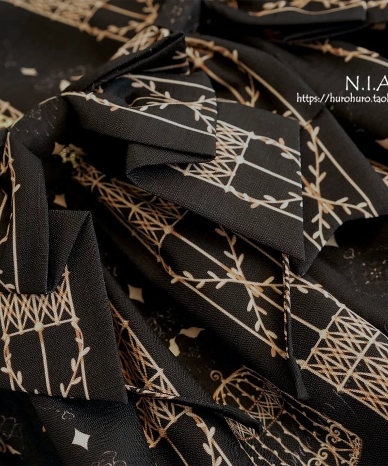 カラスと少年」ジャンパースカート 【2/27まで】送料無料！ | GIRLISM