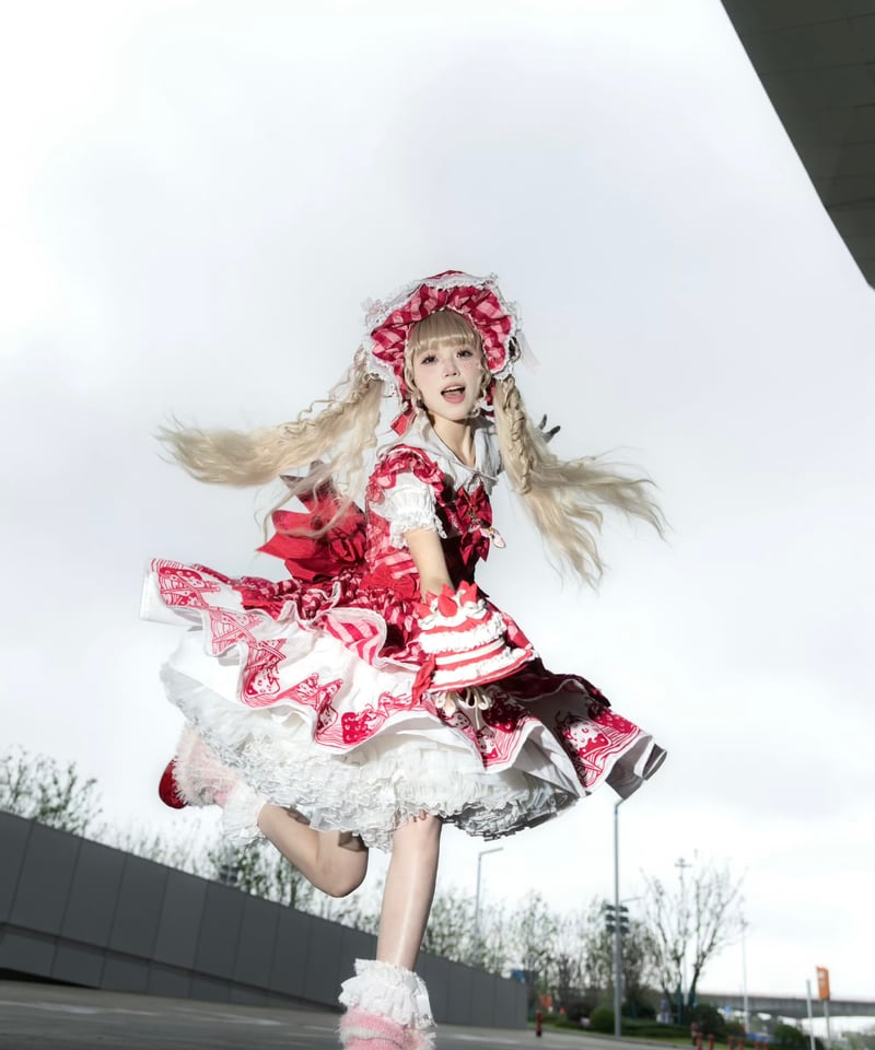 シャンパンとファッションのアート イチゴ革命」ジャンパースカート＆ボンネット【10/27まで】送料