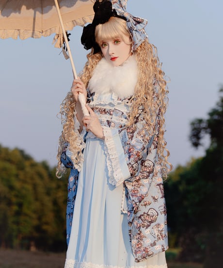 「Wonder Alice」袴風セット 【3/30まで】送料無料！