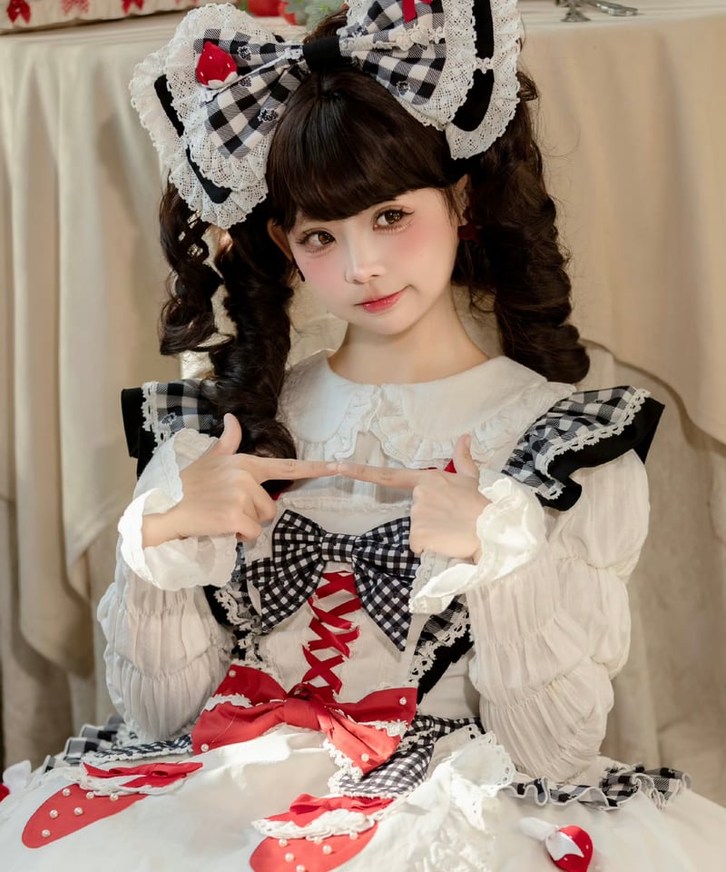 ショートケーキ図鑑」メイドワンピース＆ジャンパースカート（黒