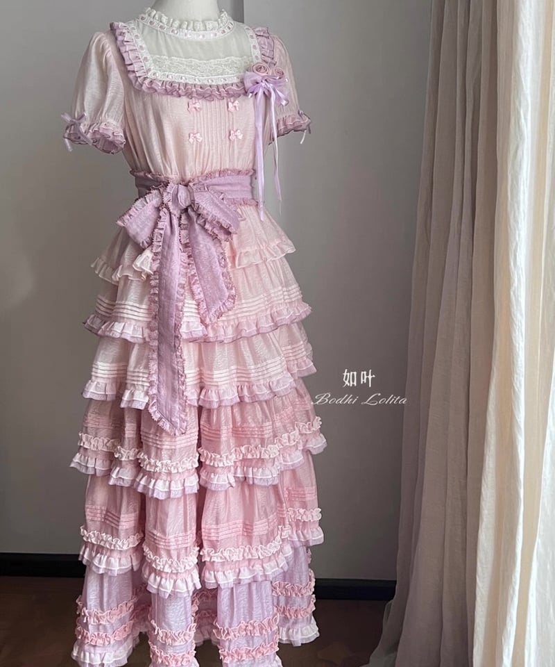 ボロビコーフスキー・ウラジーミル・ルキチ、白い服を着たある女性の肖像 ボロビコーフスキー・ウラジーミル・ルキチ、白い服を着たある