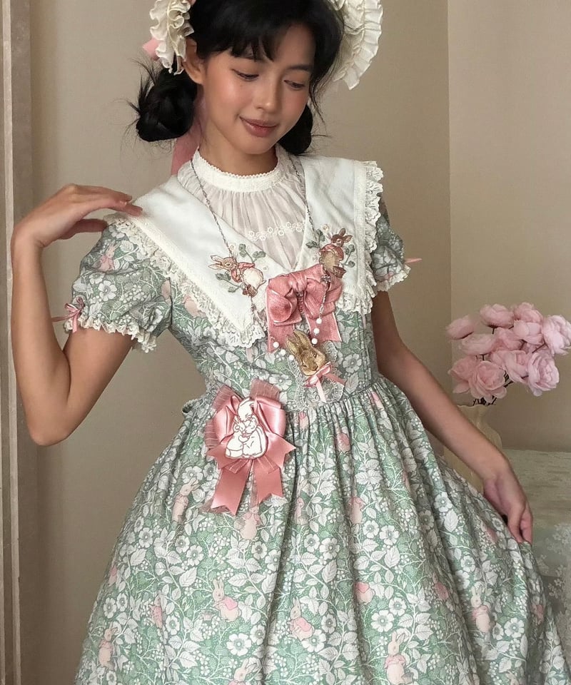 ピーターラビット」襟刺繍ワンピース 【2/22まで】送料無料！ | GIRLISM