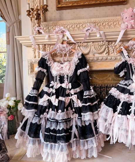 「Pinik Mist Oath」ワンピース＆ジャンパースカート（黒） 【2/5まで】送料無料！