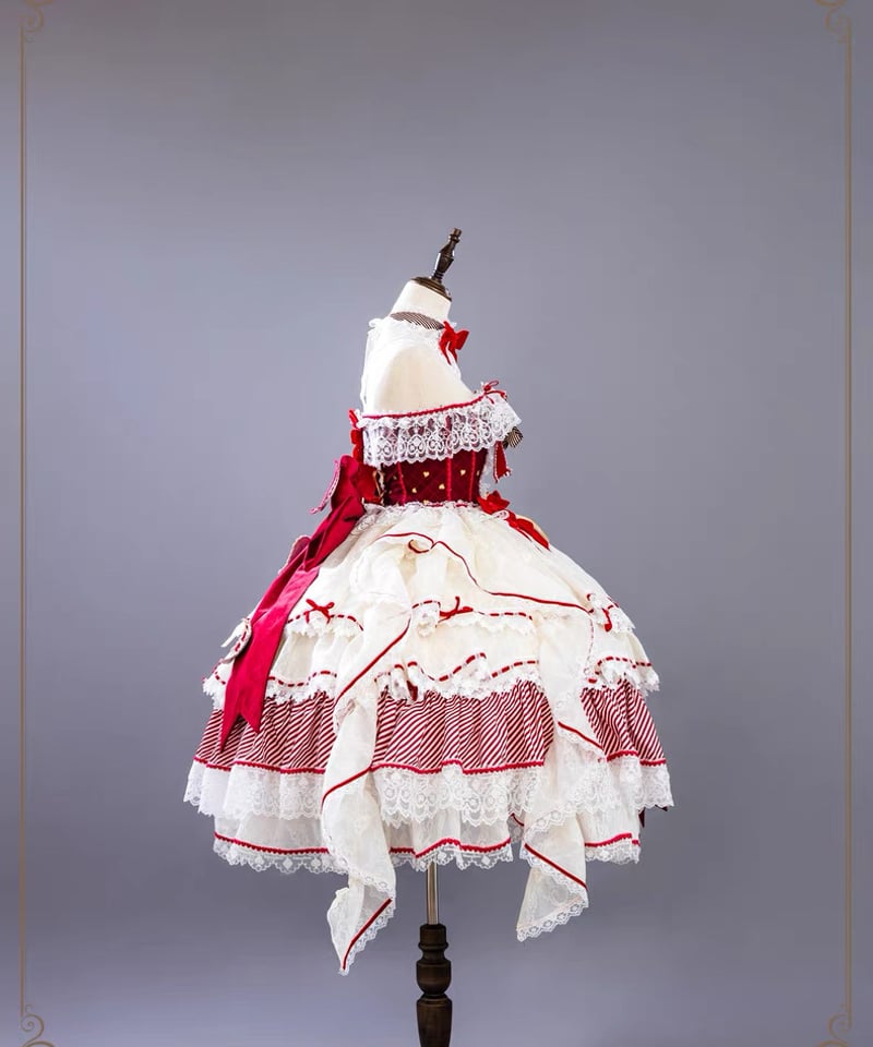 【マジョラム】 プレート 不思議の国のアリス ハートの女王 飾り皿 マジョラム様専用】 プレート 不思議の国のアリス ハートの女王 飾り皿