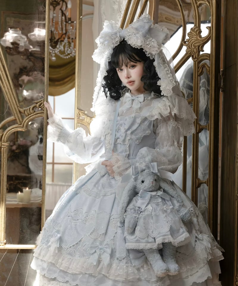 Antique Doll 刺繍レースのジャンパースカート Antique Doll 刺繍レースのジャンパースカート