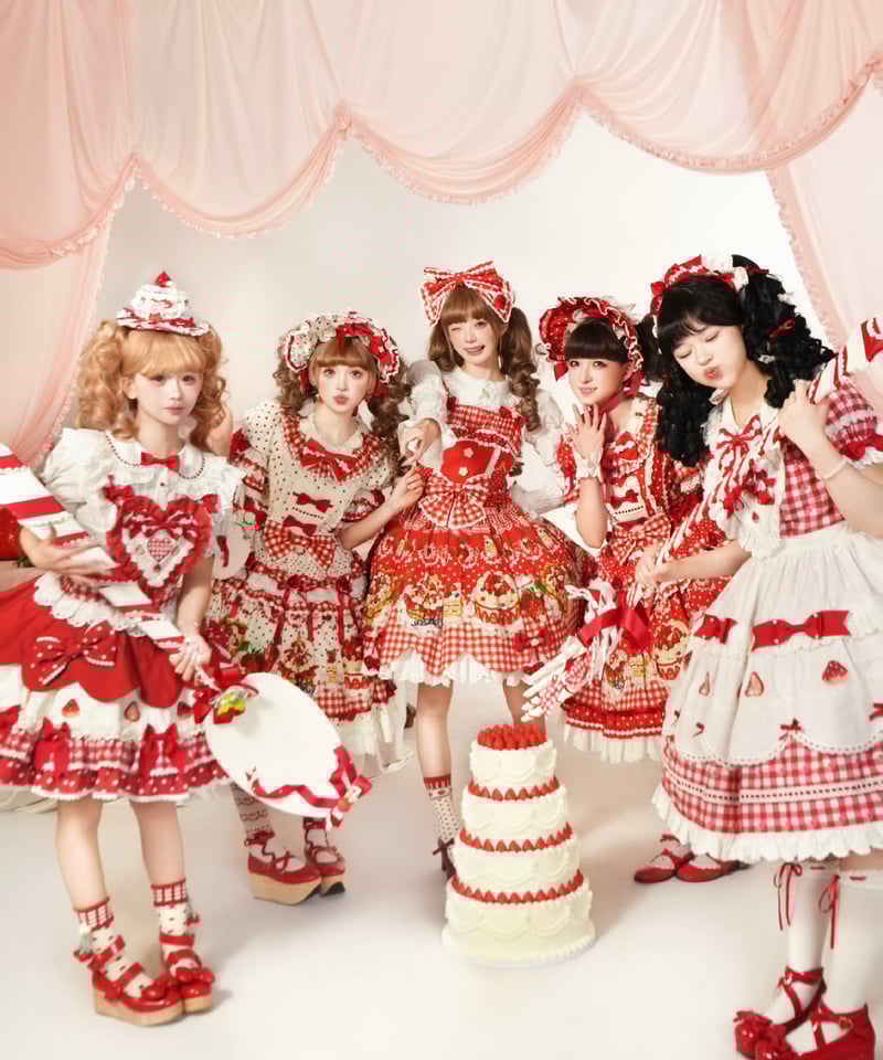 ショートケーキ図鑑」ケーキ柄ワンピース 【11/20まで】送料無料