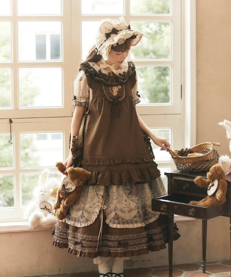 Rose Town」バラ刺繍エプロン 【2/13まで】送料無料！ | GIRLISM