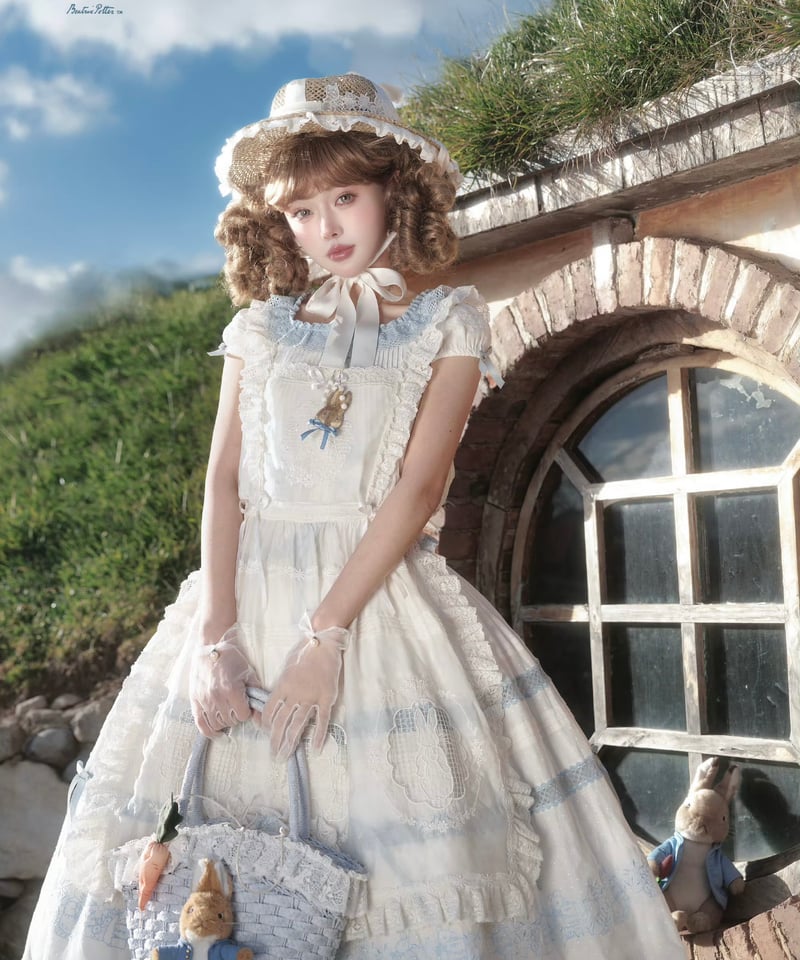 ピーターラビット」ブラウス＆スカート 【2/22まで】送料無料！ | GIRLISM