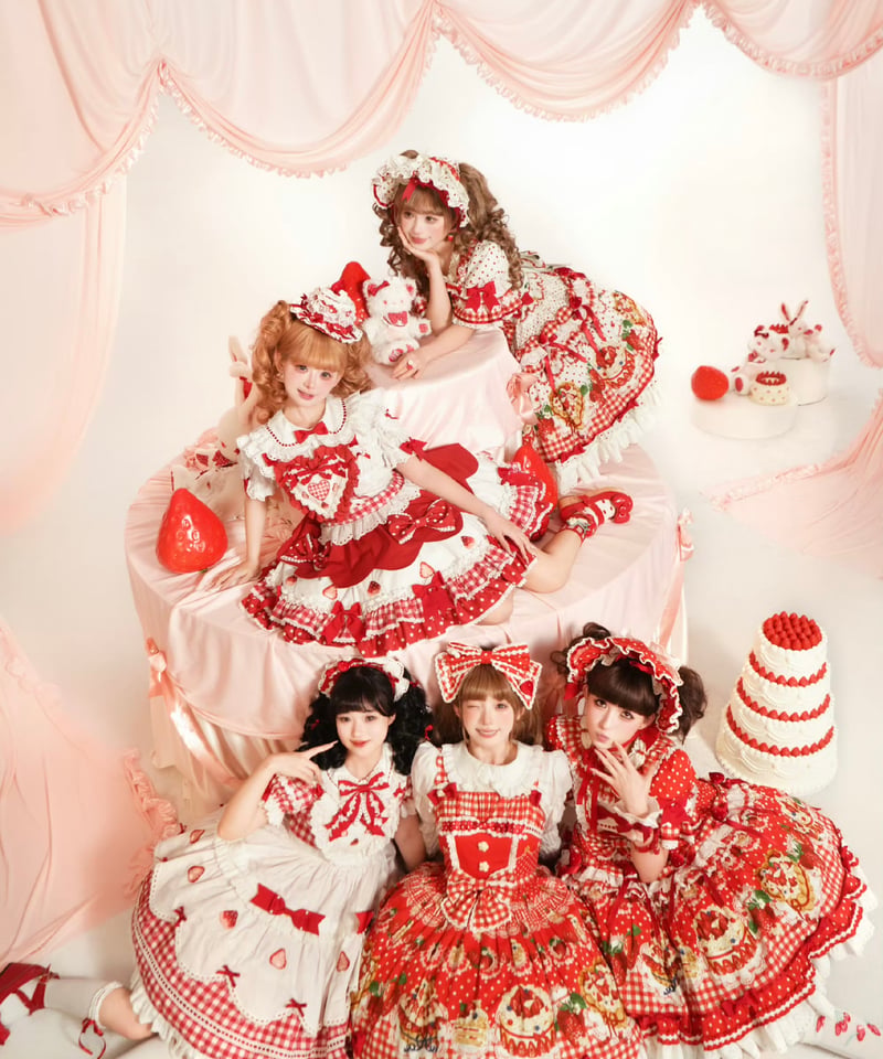 ショートケーキ図鑑」メイドワンピース＆ジャンパースカート（赤