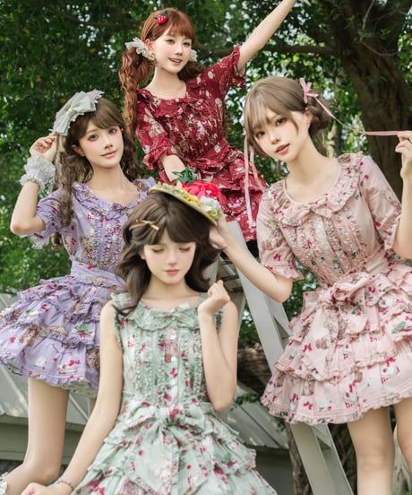 「苺のくまちゃん」ショート段々ジャンパースカート 【6/20まで】ロリータ