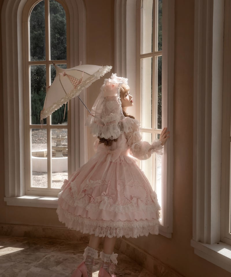 Antique Doll 刺繍レースのジャンパースカート Antique Doll 刺繍レースのジャンパースカート