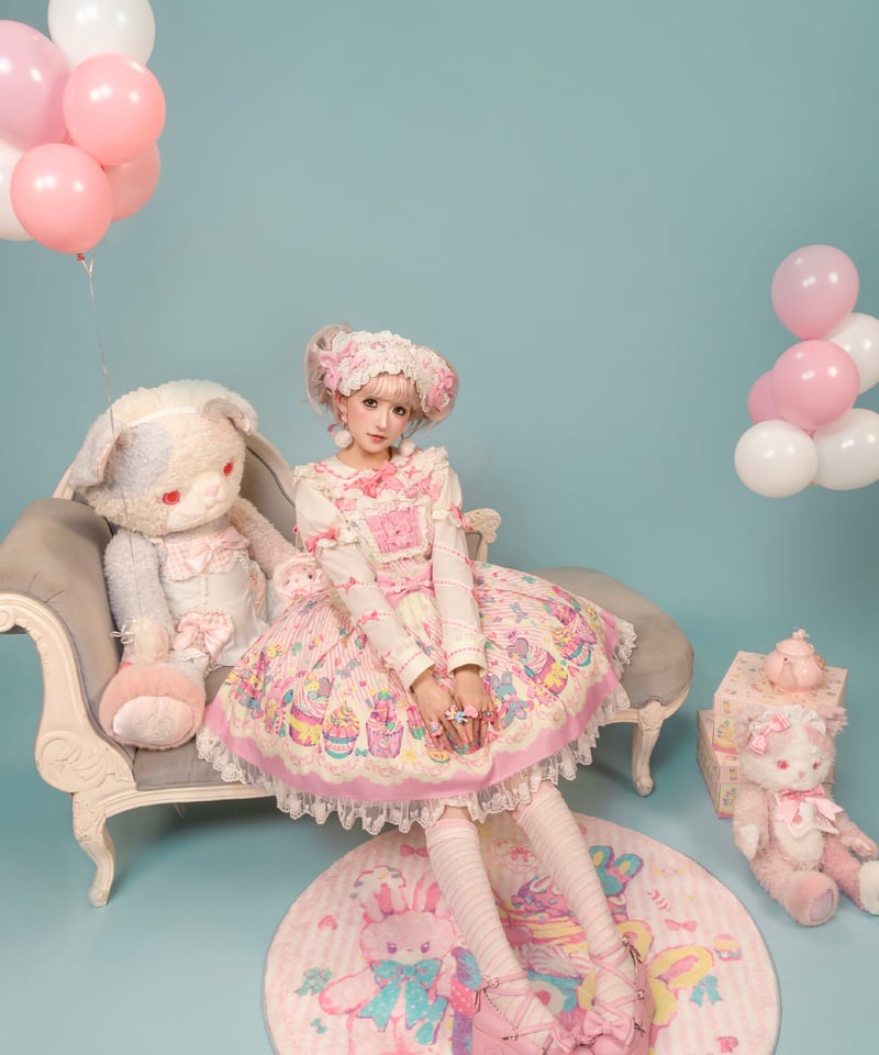 カップケーキ」ケーキ柄ジャンパースカート 【1/28まで】送料無料