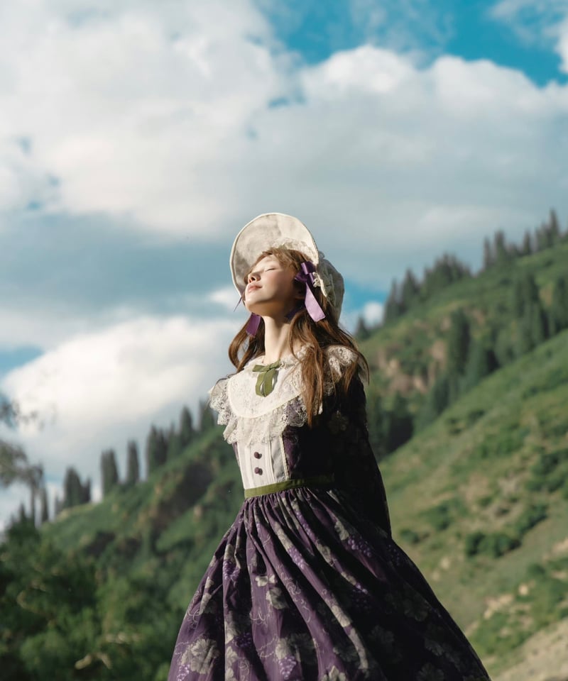 ロワール葡萄園」4.0レース襟ワンピース【8/4まで】送料無料！ | GIRLISM