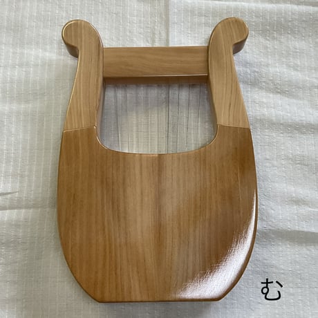 ペンタトニックライアー　あやはべる９弦　おきなわの木 　伊集 -む