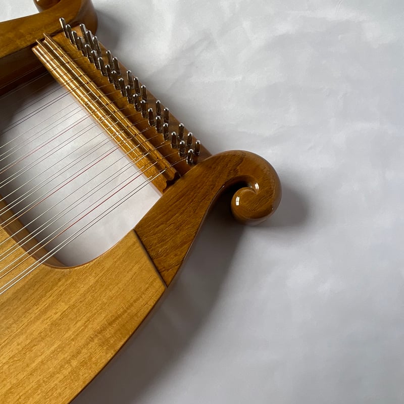 アルパ　子供用　南米の弦楽器 アルパ 子供用 南米の弦楽器 三弦｜コレクション｜民音音楽博物館