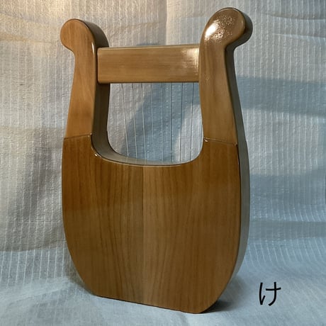 ペンタトニックライアー　あやはべる９弦　おきなわの木 　伊集 -け