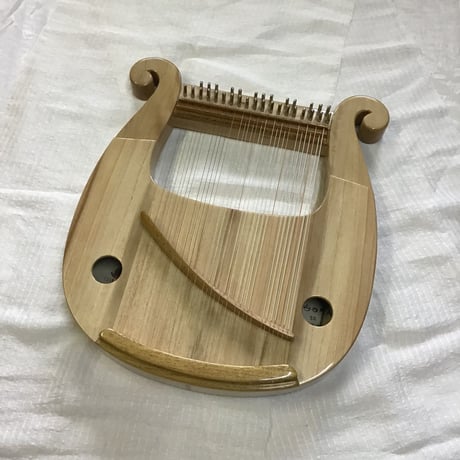 小型ソプラノライアー　あやはべる 32弦  シマトネリコ